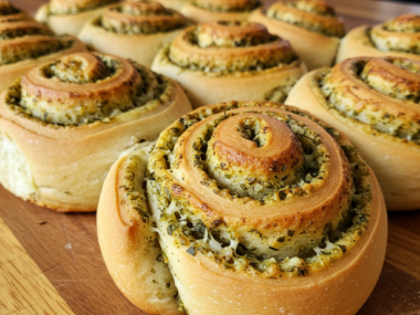 Herb & Garlic Swirl Rolls
