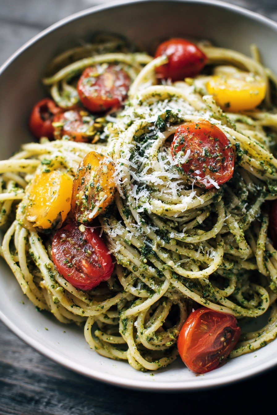Creamy 5 Ingredient Pistachio Pesto Pasta