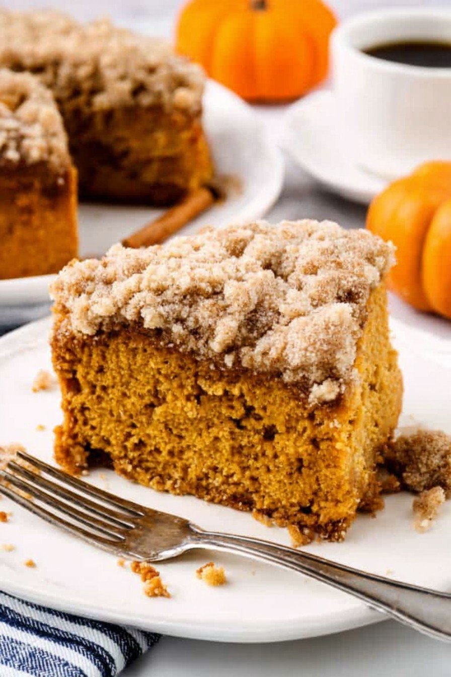 Pumpkin Coffee Cake Recipe with Crumble Topping